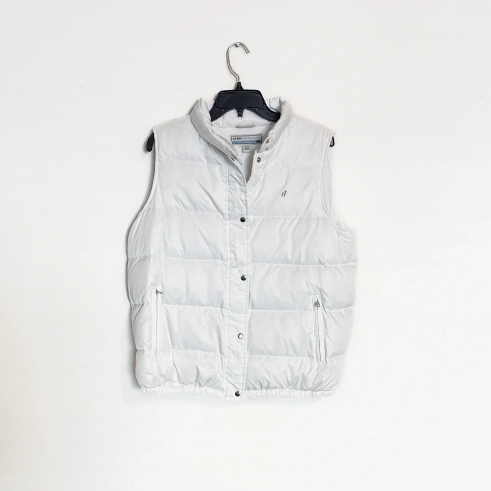 Old Navy‎ White Puffer Fleece Lined Vest